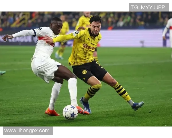 足总杯精彩对决多特蒙德大胜巴黎圣日耳曼帽子戏法点燃全场激情